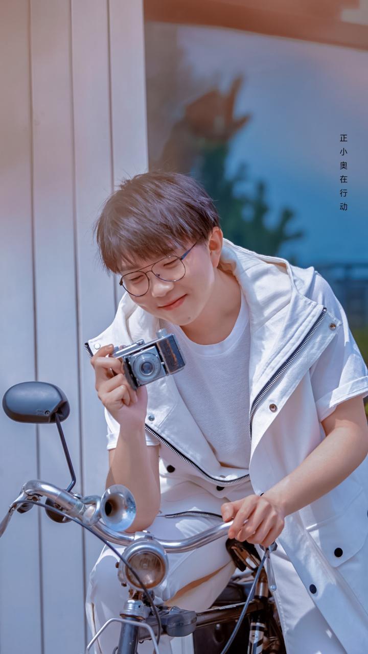 毛不易说自己可以去前线做护士