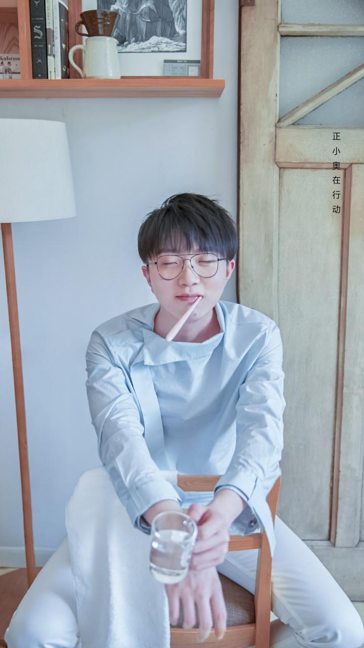 毛不易说自己可以去前线做护士