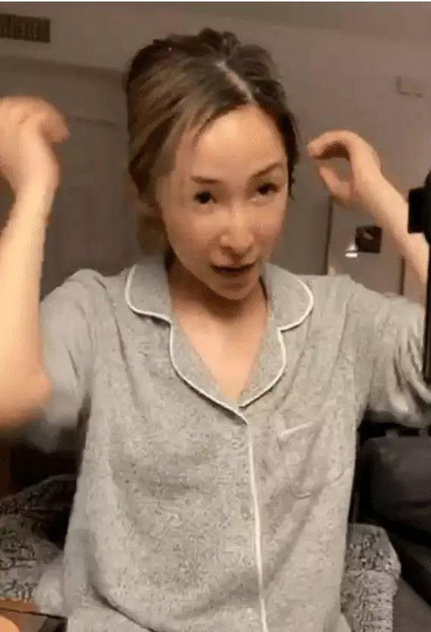 萧亚轩卸妆后照片
