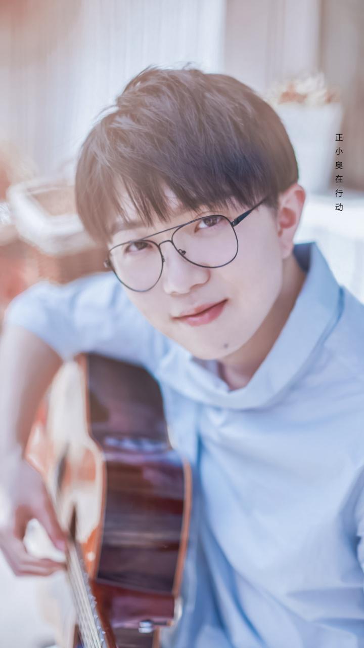 毛不易说自己可以去前线做护士