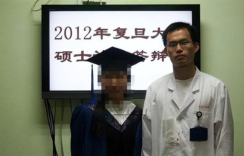 13年复旦高材生投毒,致室友痛苦去世,为何却有177名师生求情?