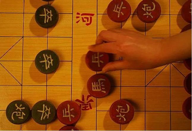 1989年,云南一老汉服毒自杀,公安局:他是逃亡40年的土匪头子