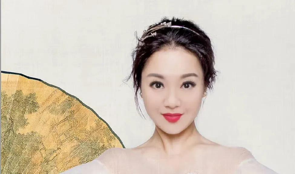 女歌手王丽达:荣登春晚,32岁获青歌赛冠军,42岁华丽转身做教授