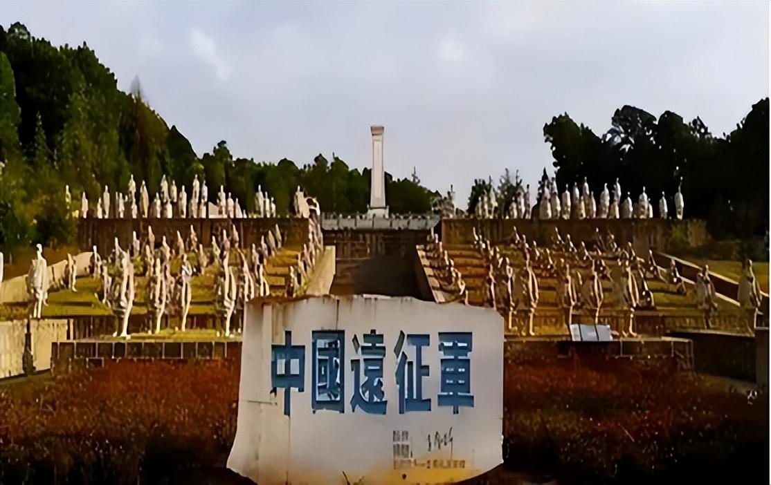 永久跪在中国的4个日本人雕像,日方要求拆除,中国:三个条件
