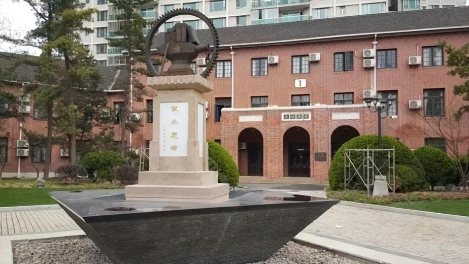 最新出炉!世界百大高校排名,中国入围11所,清华大学止步第三!