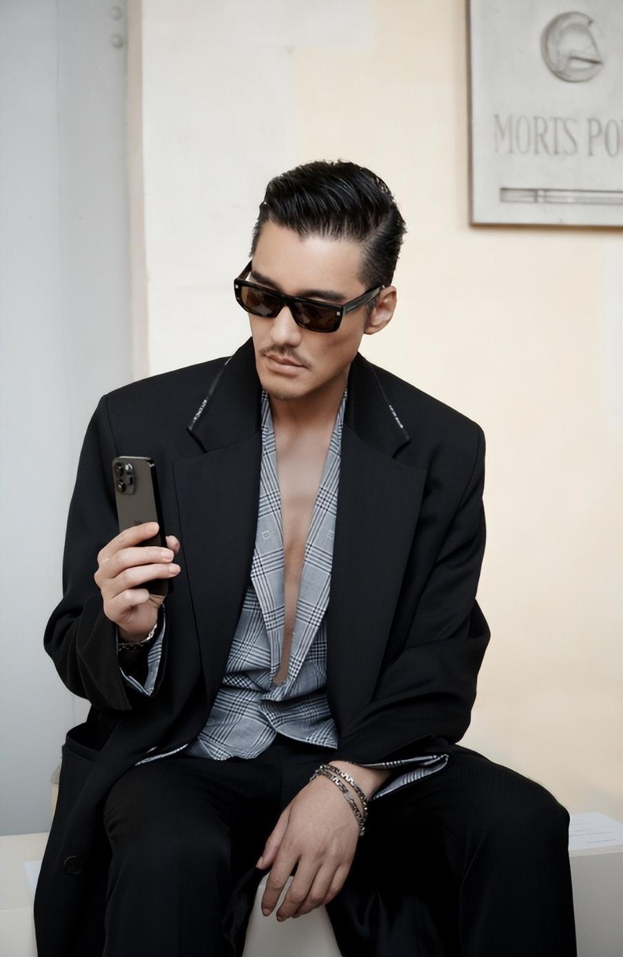 《真情告白》犹如一股激流席卷中国大陆,该剧男女主演——胡兵与瞿颖