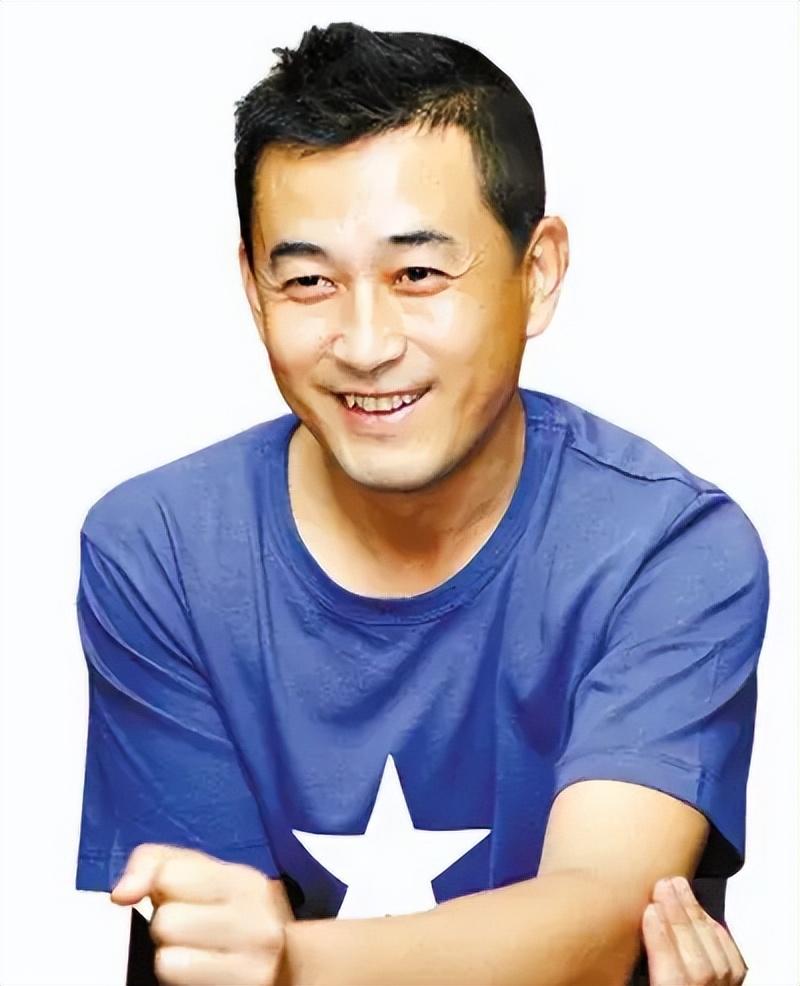 王志飞张定涵:3天闪婚幸福至今,捐出礼金68万,自己却租房住?