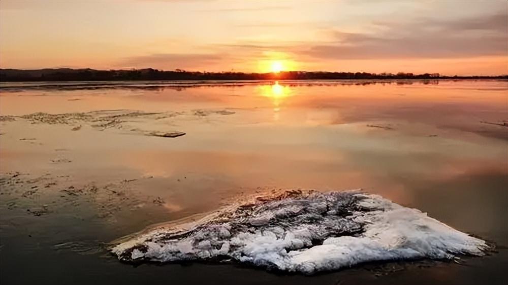 我国这个"特殊"小镇,下午3点就睡觉,这个小镇有什么