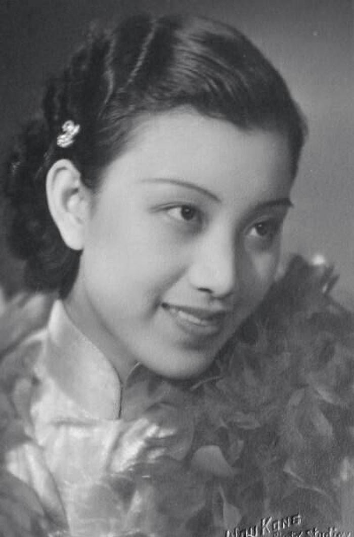 民国传奇名媛严仁美至今尚在,108岁依旧优雅从容,当今名媛鼻祖