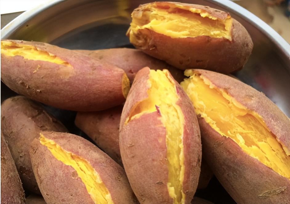 回顾土豆都成了主粮,为什么红薯就不行呢?红薯吃多真的会反酸吗?
