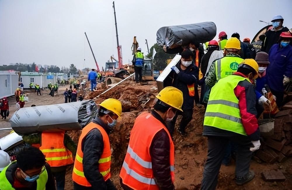 回顾:超三万人施工,仅12天建成的雷神山医院,如今它荒废了吗?