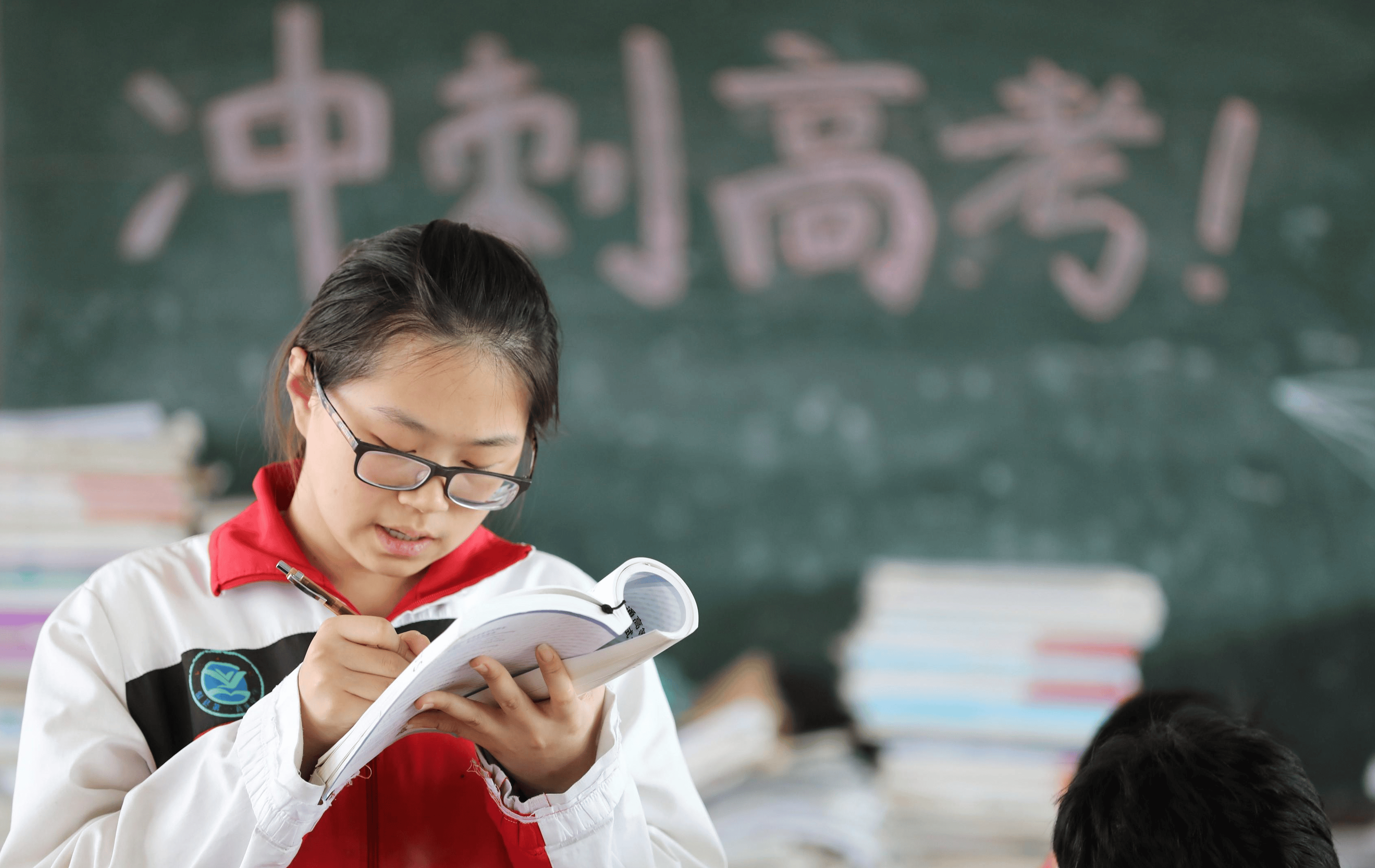 中考资料！家长陪考指南，科学助力的简单介绍