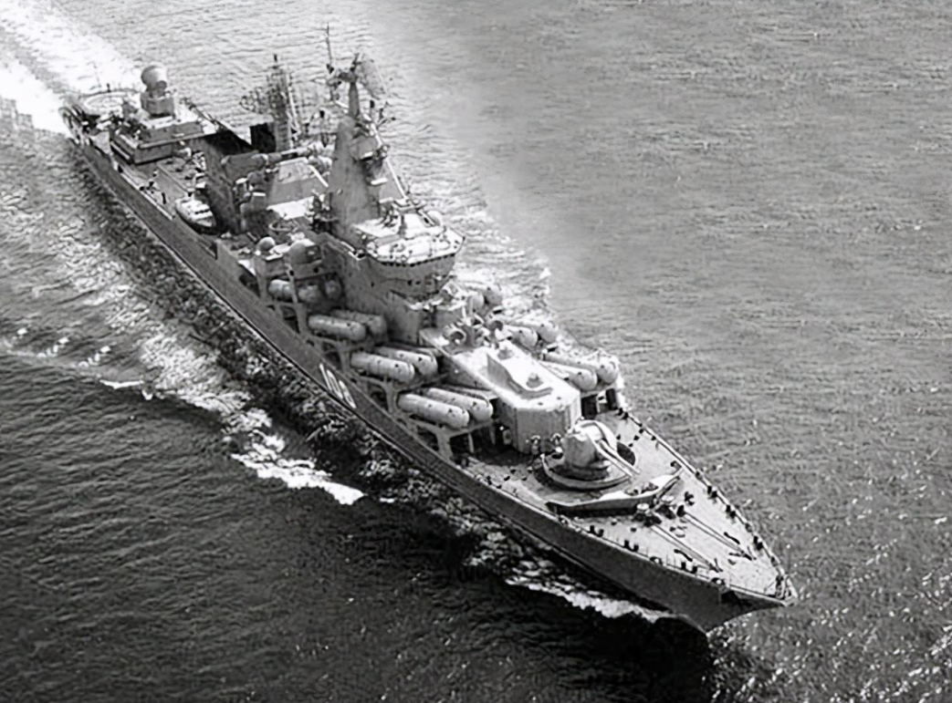 1993年,银河号被美军围在公海上,沙祖康心生妙计用高温教训美军