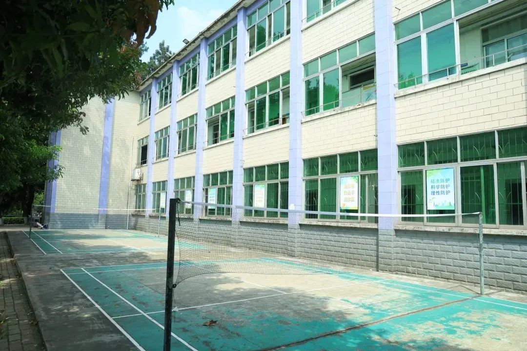 广东韶关松山学院图片