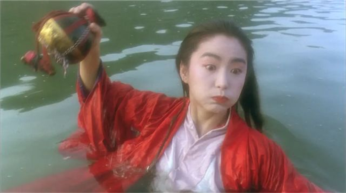 很多人印象中,林青霞是《笑傲江湖之东方不败》中的教主,《新龙门客栈