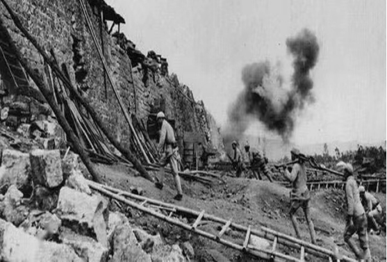 打响腾冲战役,夺回滇缅公路