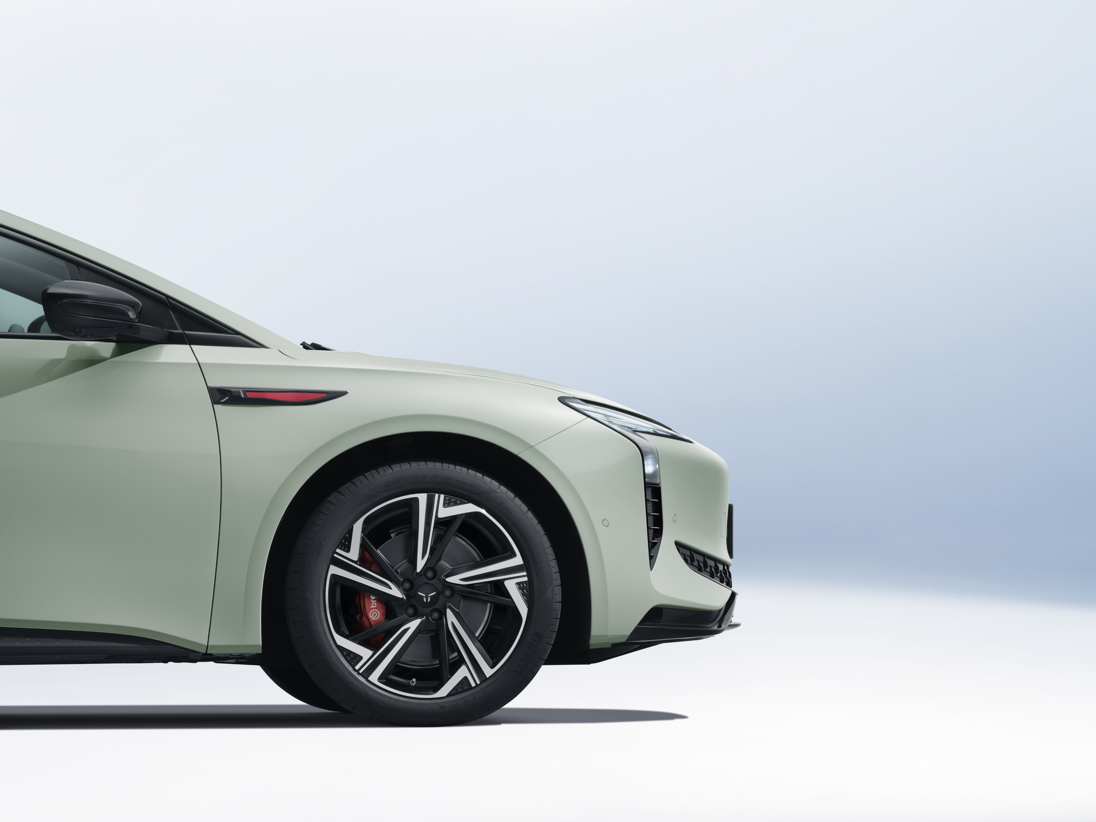 红旗ev纯电动轿车型轿车 红旗ev纯电动轿车型轿车