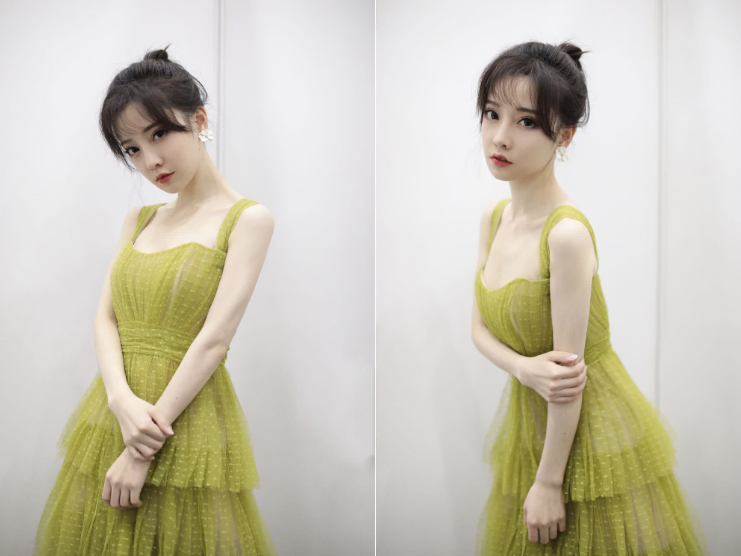 冯提莫直播健身,摄影师手抖袒露心胸!傲人深v尽收眼底