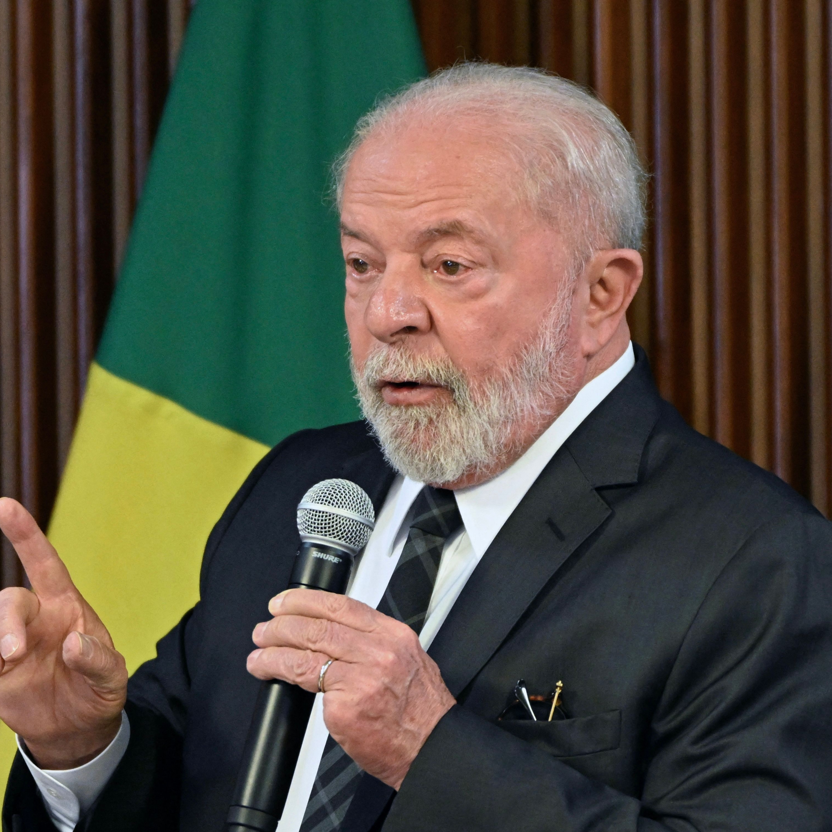 巴西总统卢拉近期的一系列举动引起了全球的关注