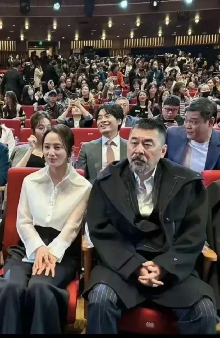 蒋勤勤与陈建斌这一对明星夫妻,年龄仅仅相差五岁,然而他们的这种组合