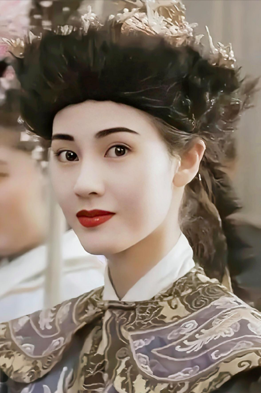 李嘉欣壁纸出炉!