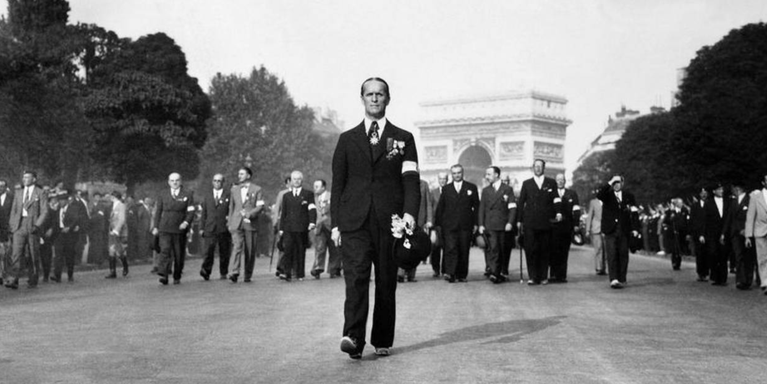 二战前的法国都做了什么?为何经济,军队强大,却难逃战败?