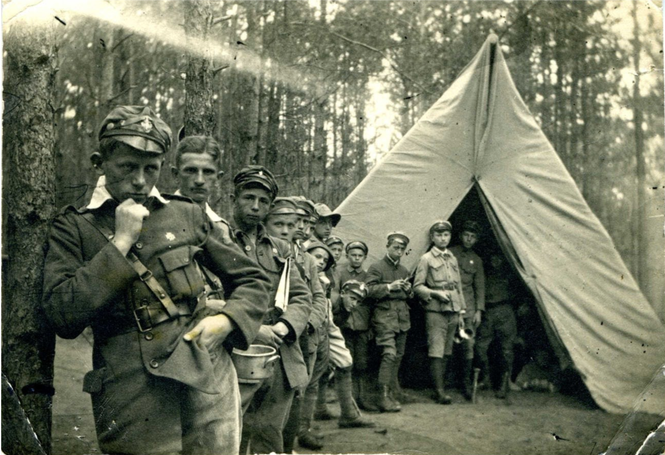 二战最勇敢的人之一,孤身潜入集中营,为何却被苏联处决?