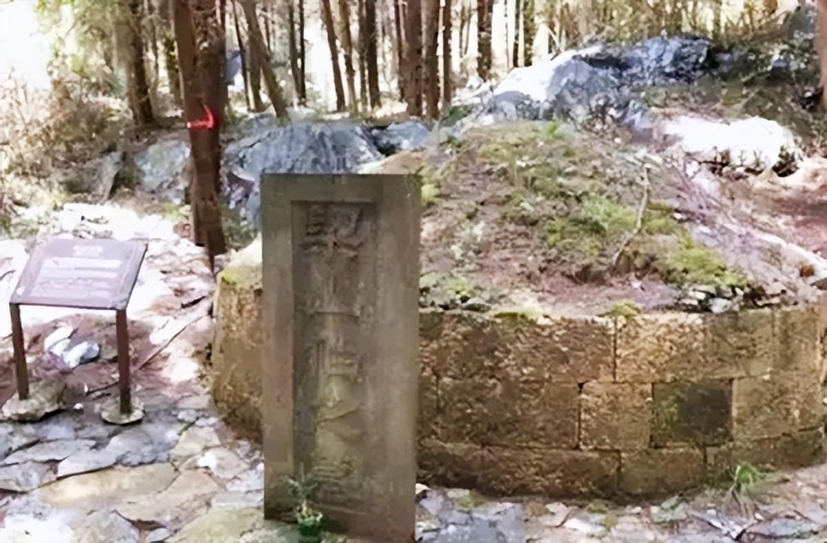 回顾:浙江古庙发现梁山伯墓,墓志铭清晰可见,揭开梁祝化蝶真相