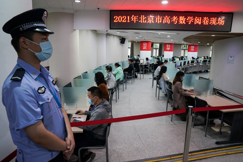 高考出现的"神仙卷面",阅卷老师给满分,证明:书写真的很重要