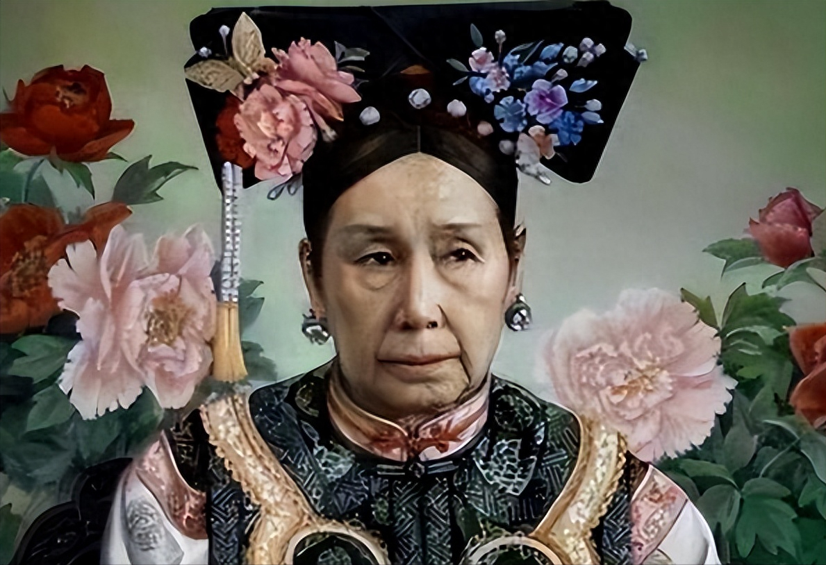 慈禧太后,为何能稳固掌权47年?这3张王牌在手,谁敢夺权?