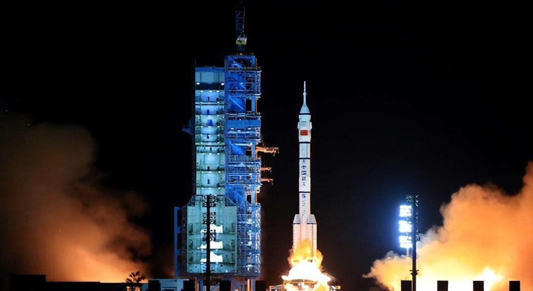 外国网友赞叹:中国空间站的名字太酷了 连火箭取名都这么有诗意