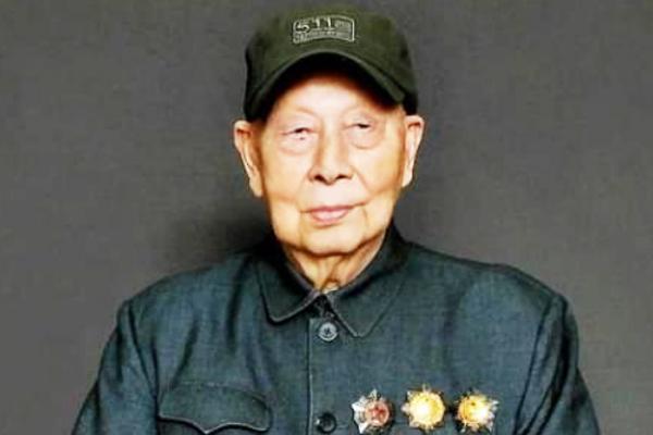 开国少将杨永松逝世,55年授衔将帅已全离世,开国将军仅4人健在