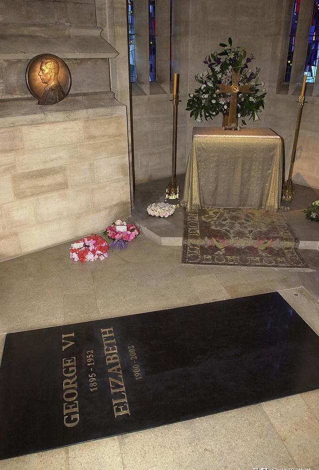 英女王不会葬在皇家墓室的原因:空间不够,有先人棺木被打开过