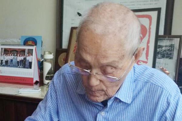 开国少将杨永松逝世,55年授衔将帅已全离世,开国将军仅4人健在