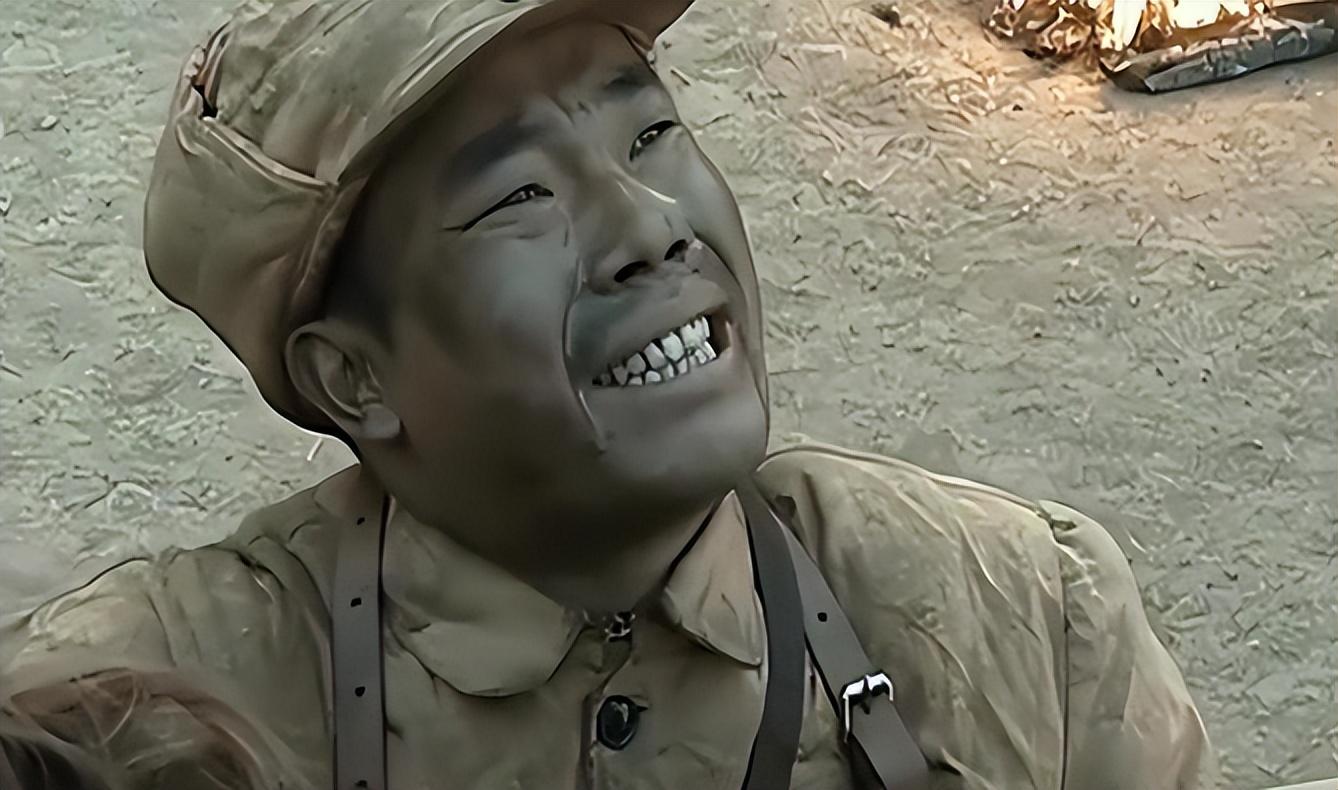 所以他在拍摄的时候大多数表情看起来都十分的得瑟.