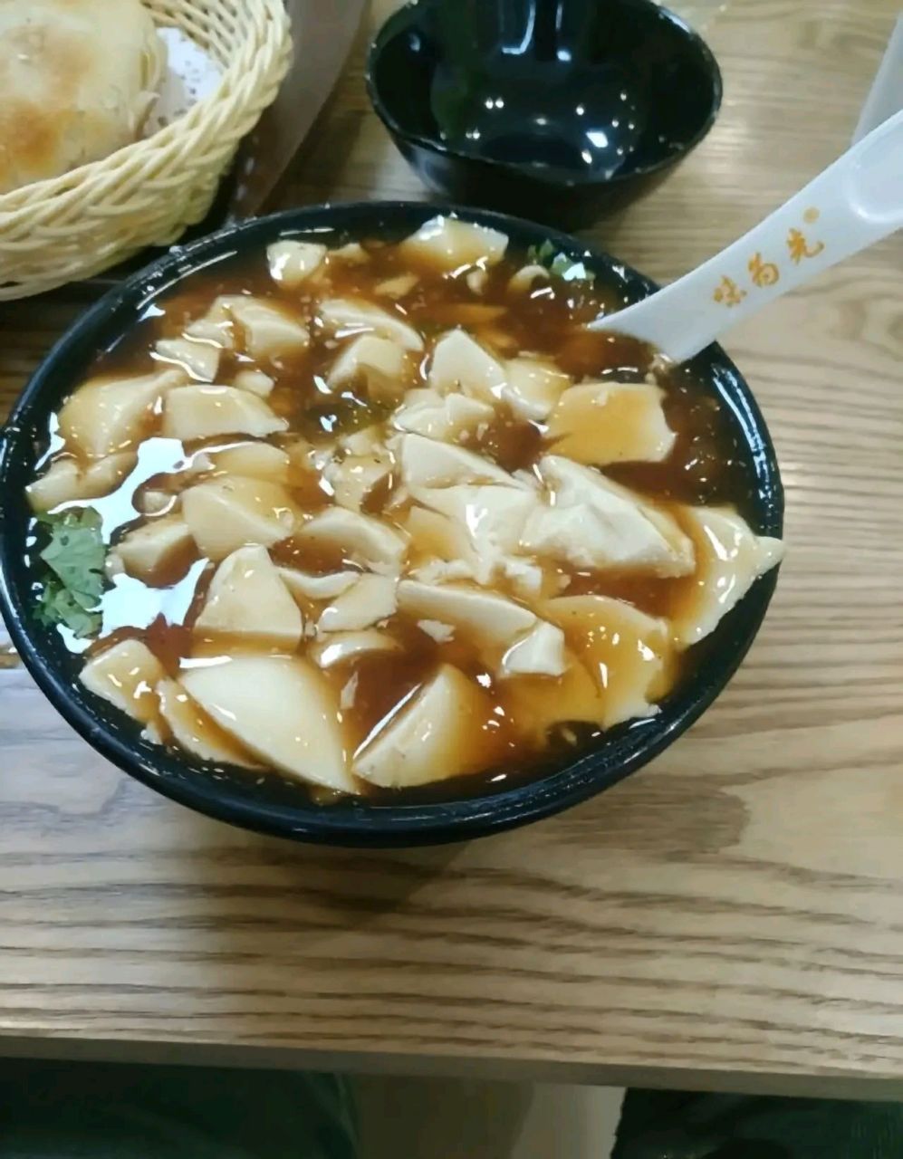 广东豆腐脑加糖?