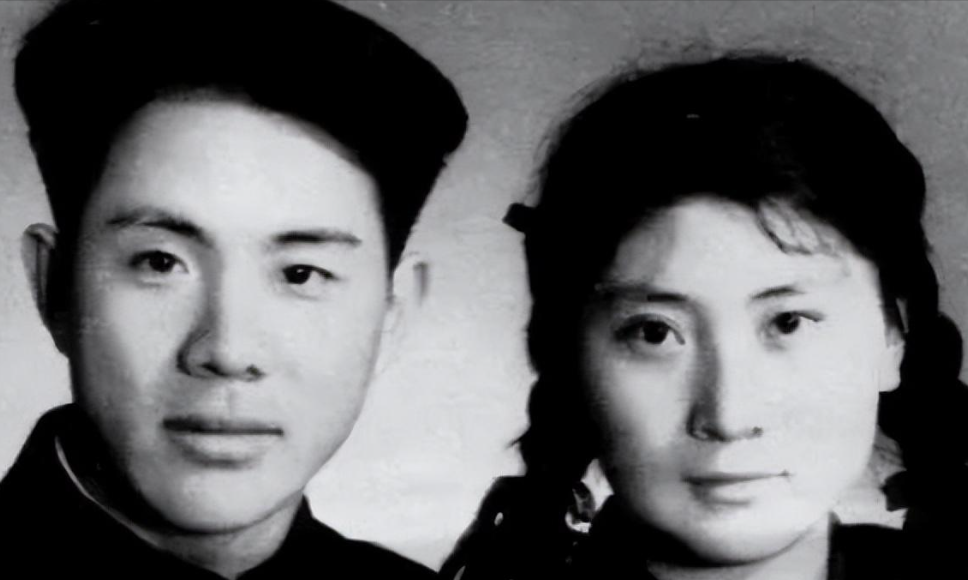 清华才子吴晗爱上学姐袁震,本是才子配佳人,吴母为何极力反对?