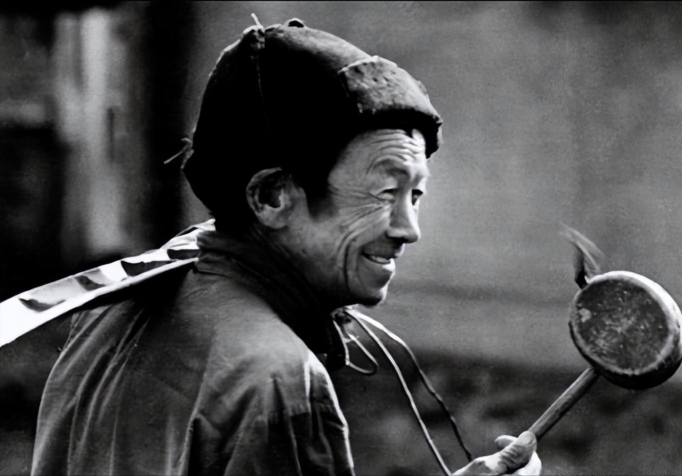 回顾:江湖上神秘的"赊刀人",靠预言走街串巷,真实身份是什么?