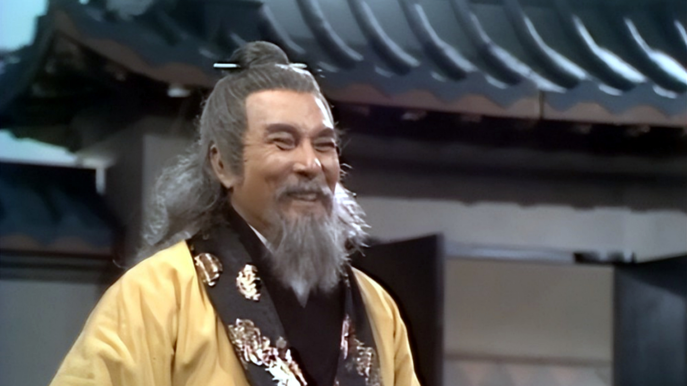 就算是单打独斗,金轮法王面对着3位高手,也没有必胜的把握!