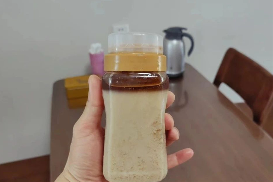 蜂蜜放冰箱结晶了还能吃吗(蜂蜜放冰箱结晶后再放常温下能还原吗)