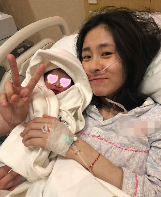 张碧晨之女华迎辰入学,曾陷亲子鉴定风波