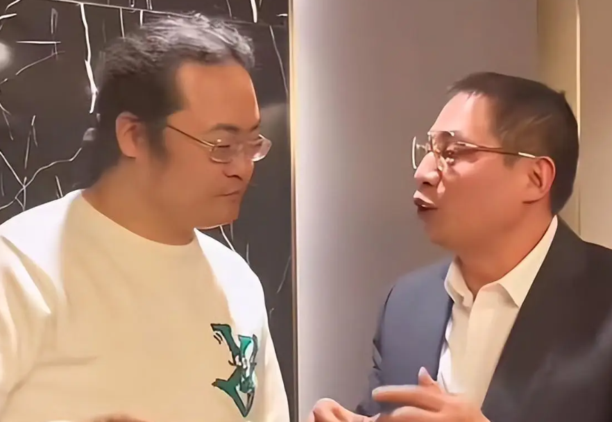 张井生儿子大婚各路人马齐聚!李金斗徒弟主持,6辆大劳1架直升机