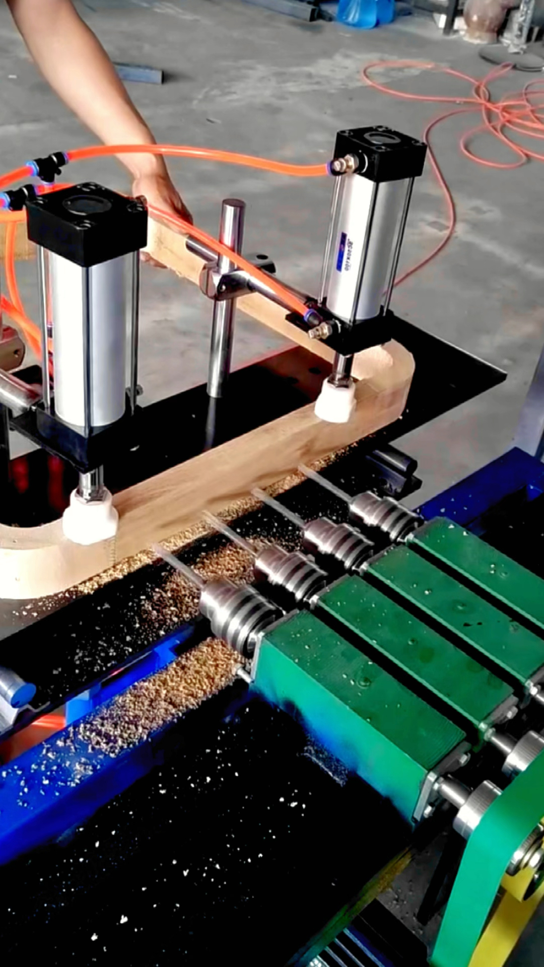 机械自动化设备,木工排钻打孔机,打孔一次完成-度小视