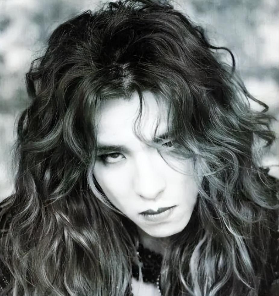 半男不女,日本国宝级摇滚歌手林佳树,前女友嫁给了木村拓哉