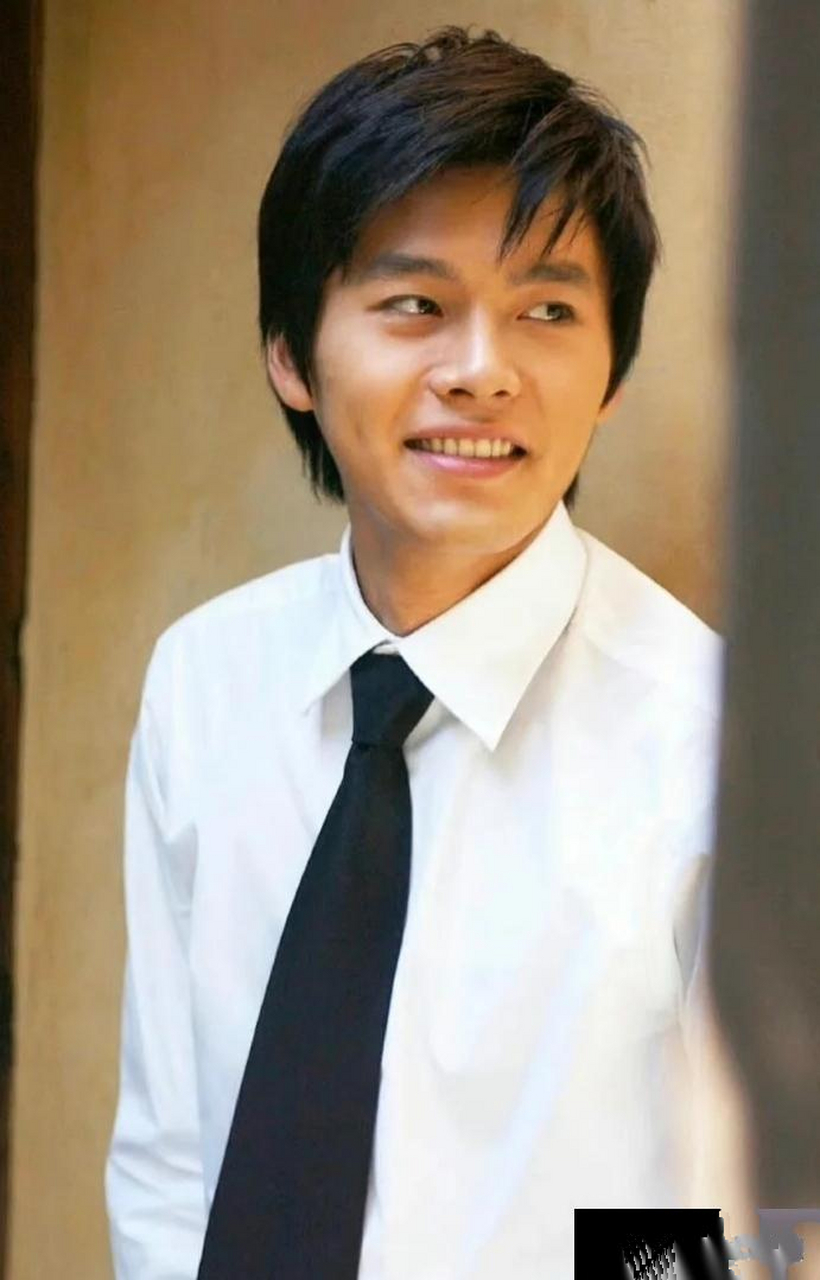 22岁时的玄彬,很是青涩帅气啊!