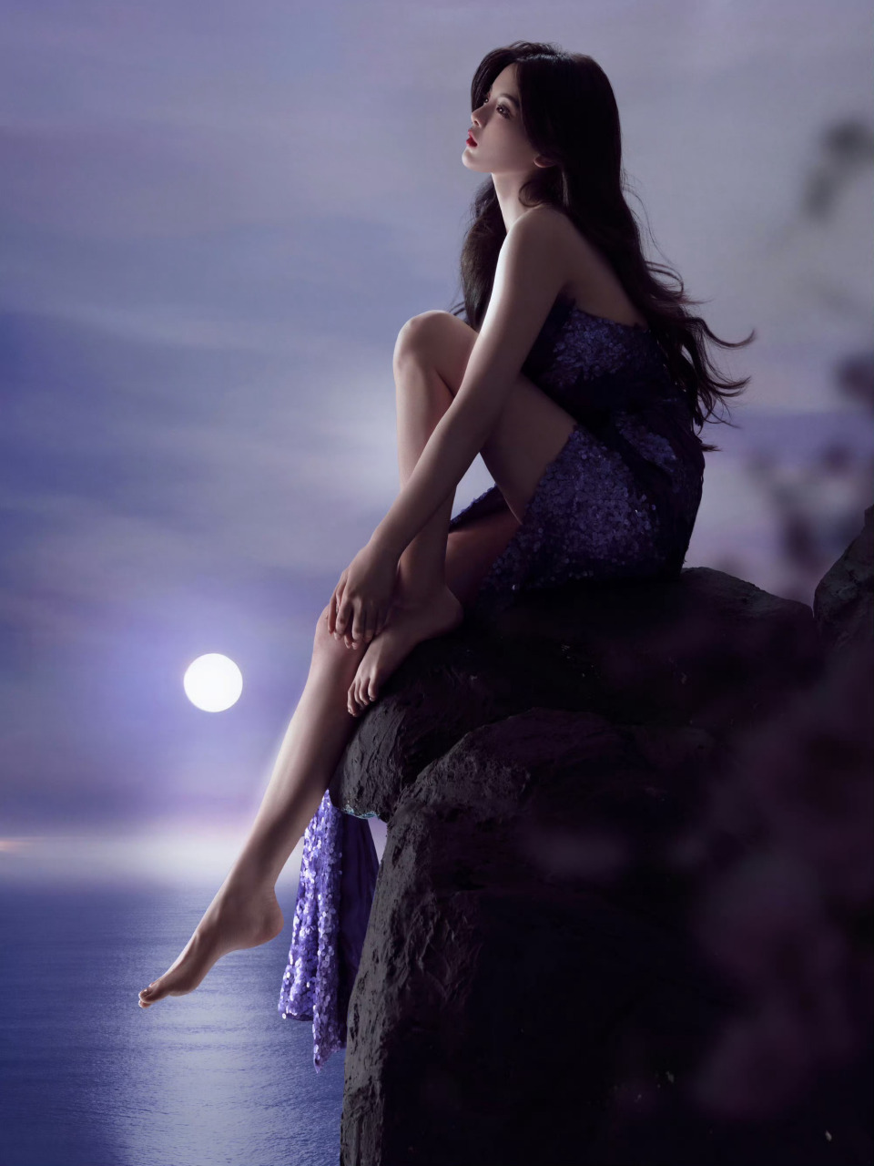 杨超越的美腿玉足,如梦般令人难忘.