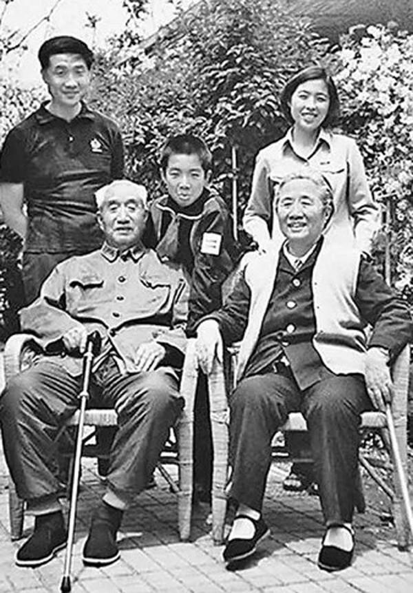 徐向前隐瞒妻子牺牲40余年,岳母去世前感慨:向前,你是个好心人