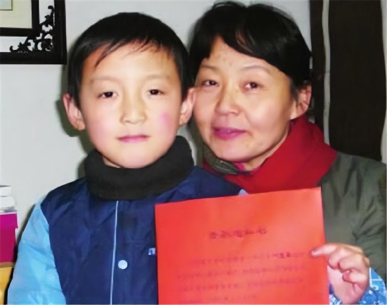 2011年,河南8岁神童被军校录取,国家承担所有费用,他有何本事?