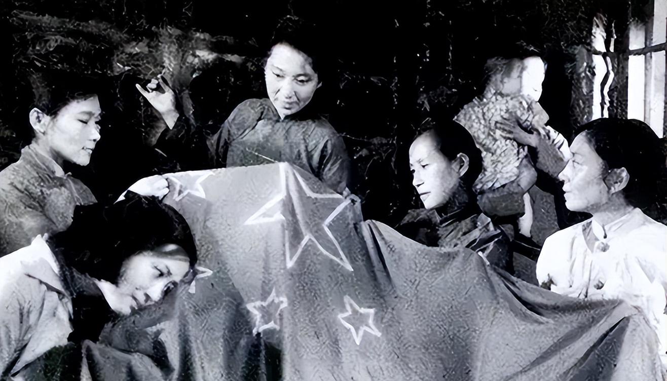 2007年渣滓洞因洪水毁坏,意外发现一地洞,洞中物品揭开沉痛历史