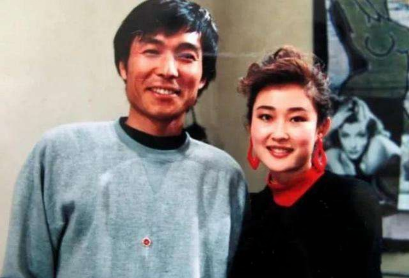 回顾影帝谢园:一生无儿无女61岁突然离世后,妻子的选择让人感动